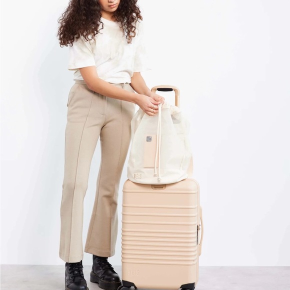 BEIS High-Brid Backpack - Picture 8 of 15